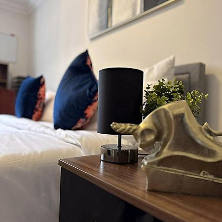 Spacious 3 Bed, 2 Bath In The Heart Of Shoreditch ロンドン エクステリア 写真